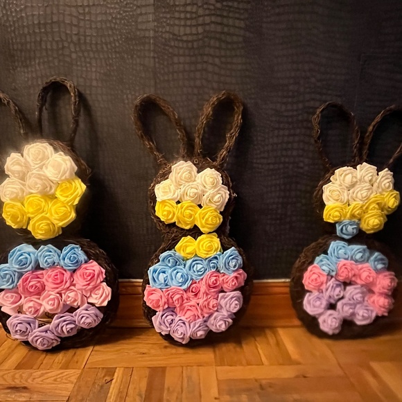 Wicker Rose Bunny Rabbits- 1 per order - Picture 3 of 3